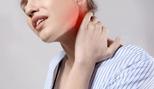 Z osteochondrozą pojawia się ból szyi i ramion